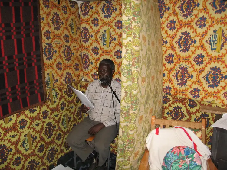 Yohannis  fiitiyot erkanniyyo/ዮሐንስ ፍልም ስሠራ/john  working on jesus film